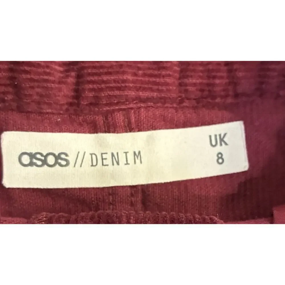 ASOS DESIGN Burgundy Corduroy Mini Skirt Size 4 High Waisted Y2K